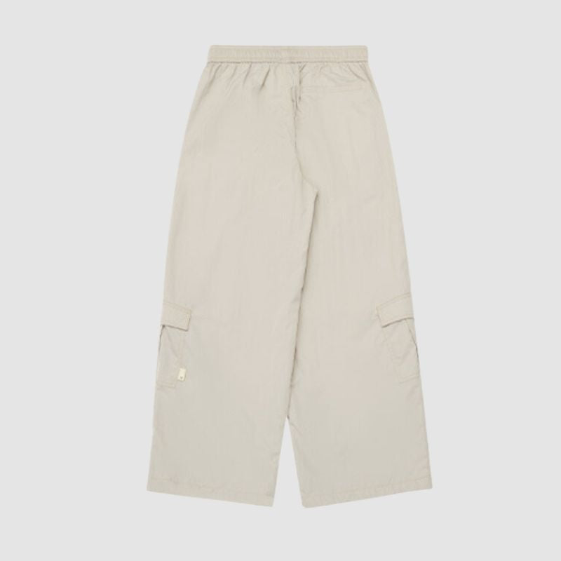 Multi Pocket Patch Solid Color Drawstring Pant