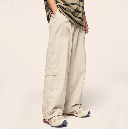 Multi Pocket Patch Solid Color Drawstring Pant