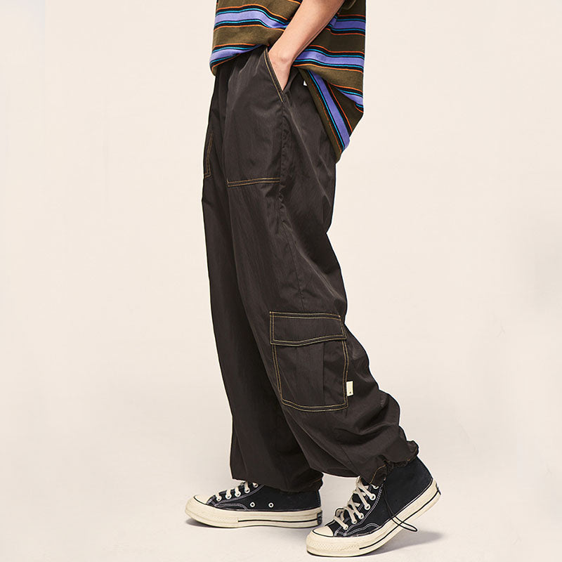 Multi Pocket Patch Solid Color Drawstring Pant